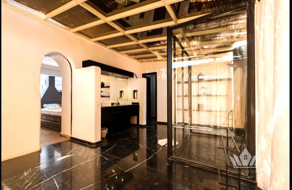 Villa Botanica 3